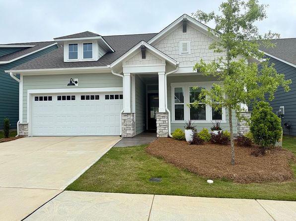 1120 Idyllic Ln