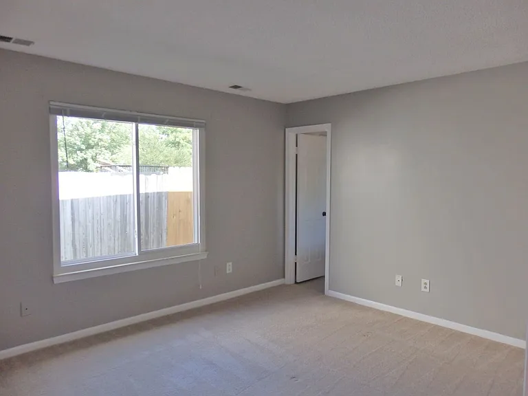 2037 Big Boulder Dr — Photo 14