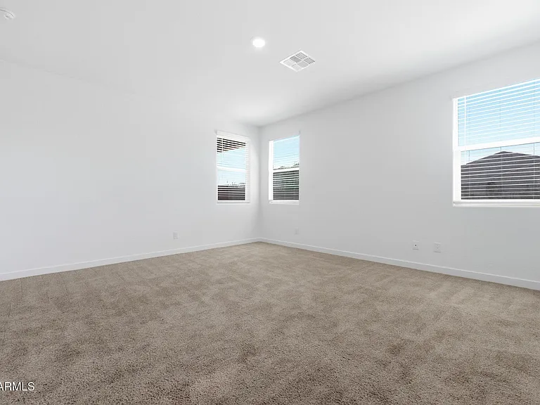 4330 N 94th Ave — Photo 11
