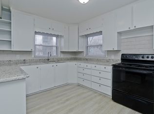 70 Coleman St, Springfield, MA 01109