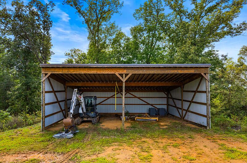 67th image of this home