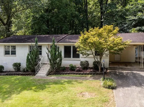 209 Mimosa Dr, Bessemer, AL 35023