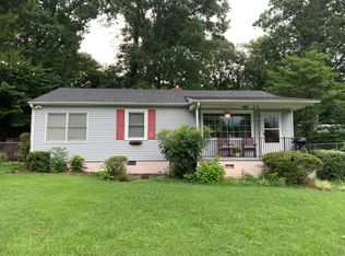209 Northeast Ave, Swannanoa, NC 28778