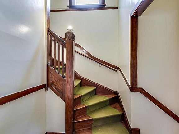 3rd image of 4313 W Parker Ave