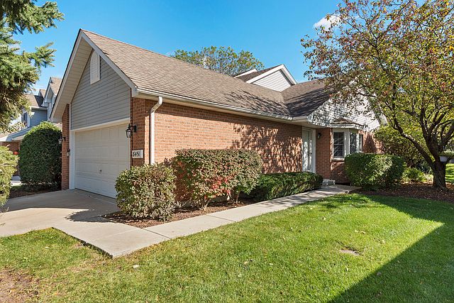 1st image of 8451 Sandalwood Ct
