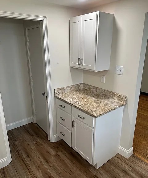105 Newburn Dr — Photo 3