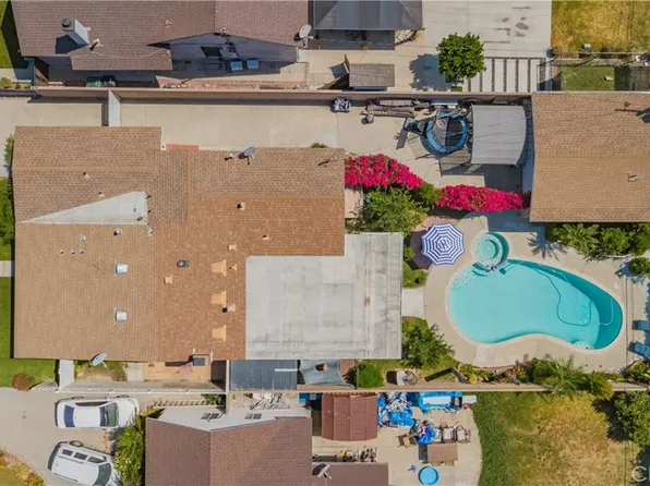 10530 Newville Ave, Downey, CA 90241