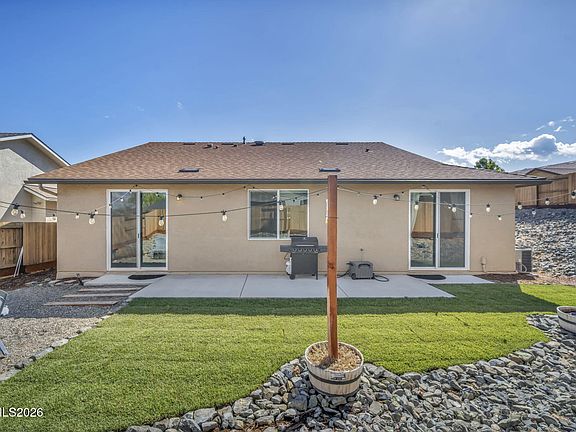 3rd image of 3535 Tourmaline Ct