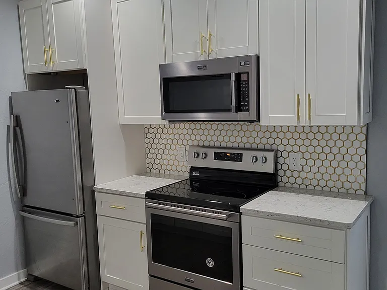 110 Handler St #1 — Photo 8
