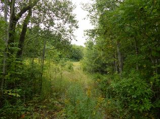 6251 Congress Dr, West Bend, WI 53095