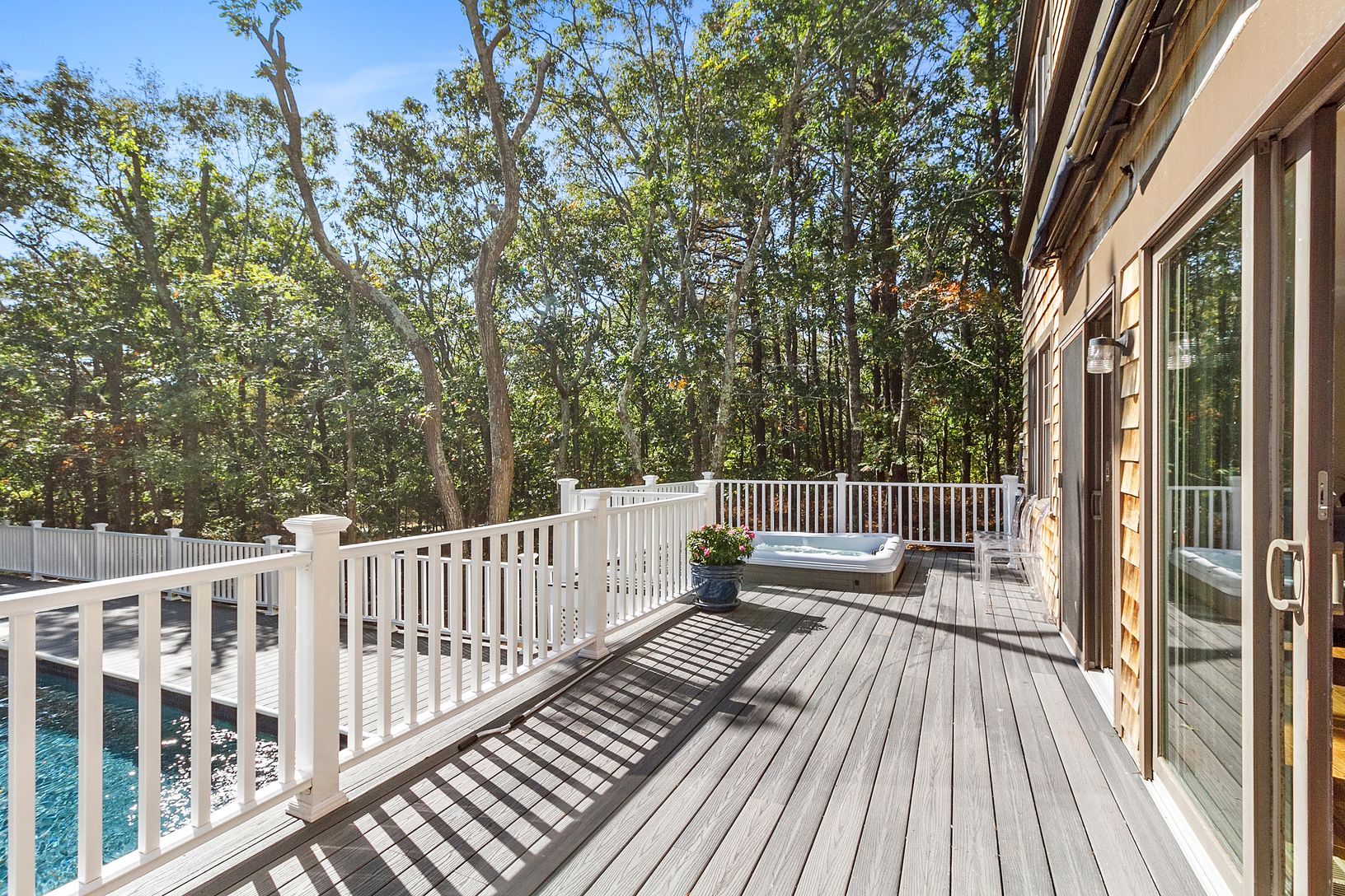  Spacious Decking
