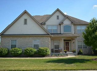 10000 Corona Ln, Plain City, OH 43064