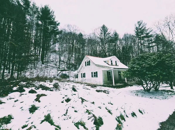 182 Main Rd, Trade, TN 37691