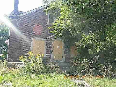 13991 Freeland