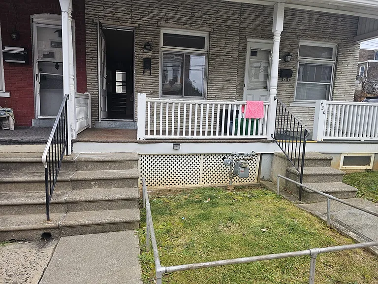 428 W Cedar St — Photo 23