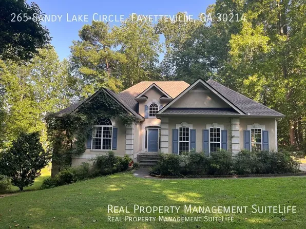 265 Sandy Lake Cir, Fayetteville, GA 30214