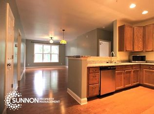1000 E Woodlawn Rd APT 318, Charlotte, NC 28209