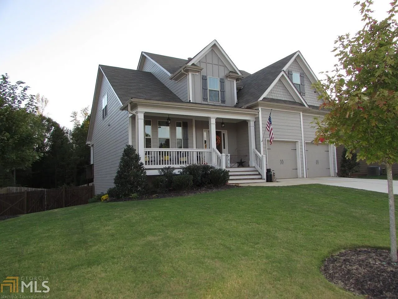 1240 Redhead Ln photo 1