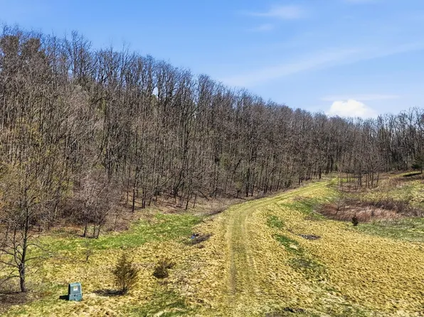 406 134th Ave, Ave, WI 54082