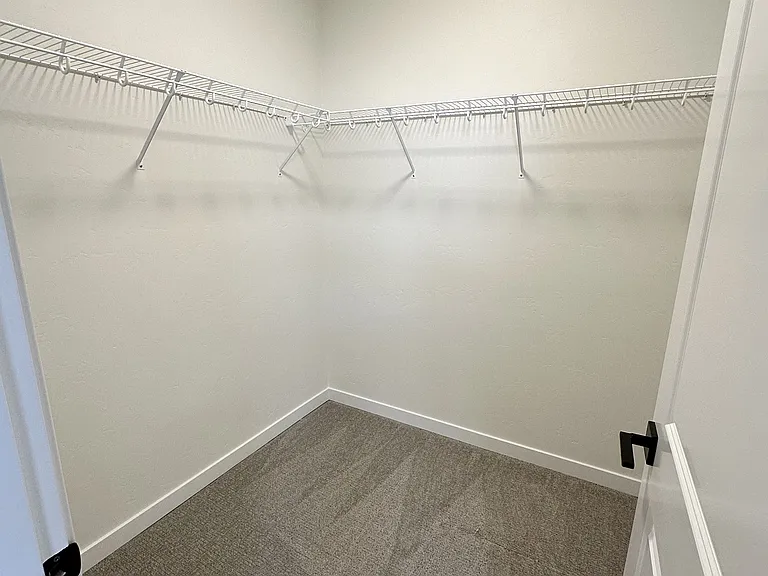 3791 Morningside Pkwy — Photo 28