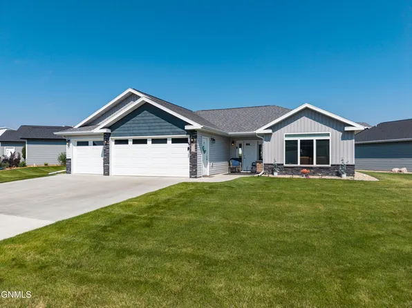 4813 Cornice Dr, Bismarck, ND 58503