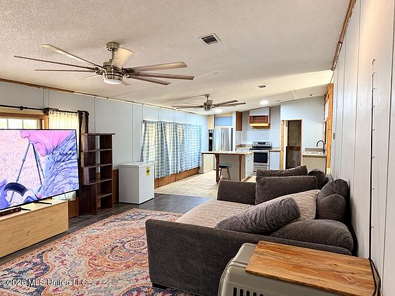 5th image of 24587 Willow Ln