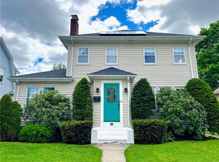 20 Stevens Rd, Cranston, RI 02910