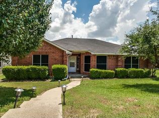 4306 Crystal Ln, Garland, TX 75043