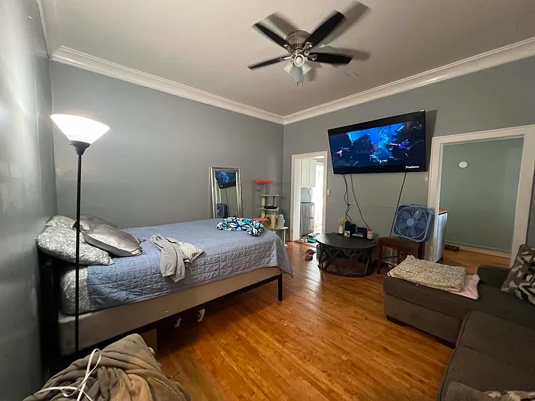 1003 Oak St #3 — Photo 7