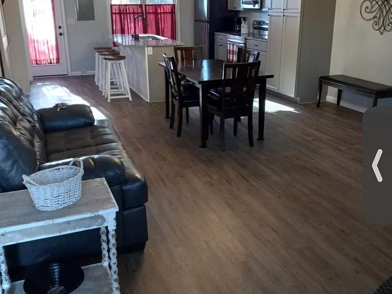 207 Swallow Dr — Photo 6