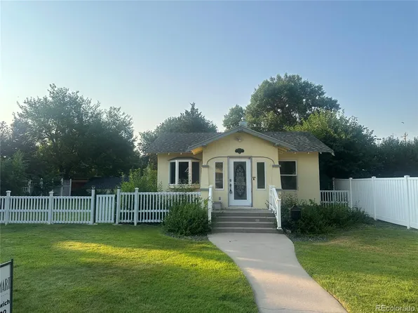 215 E 5th Street, Julesburg, CO 80737