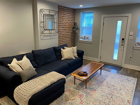 4th image of 2066 E Letterly St