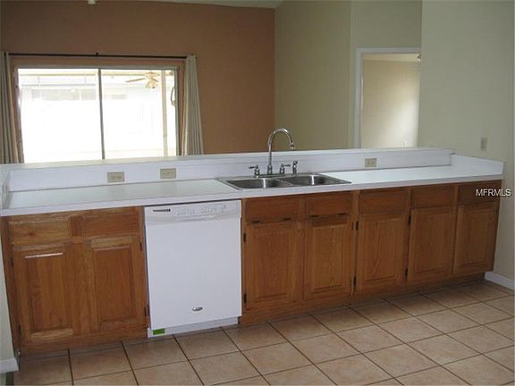 5th image of 814 Laurelcrest Dr