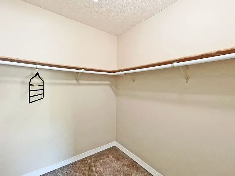 4092 S Meadowlark Rd — Photo 10