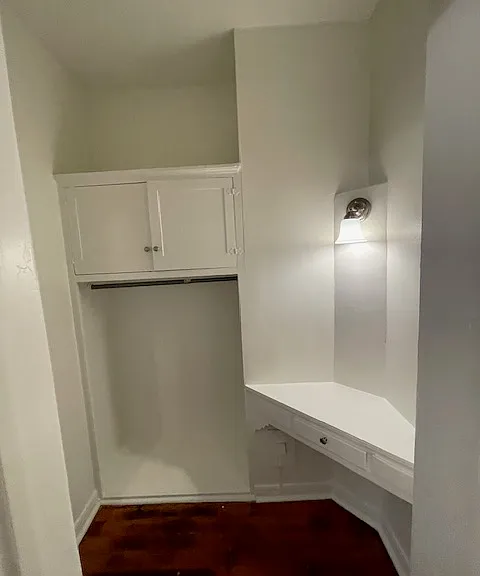 102 vanity area before bathroom