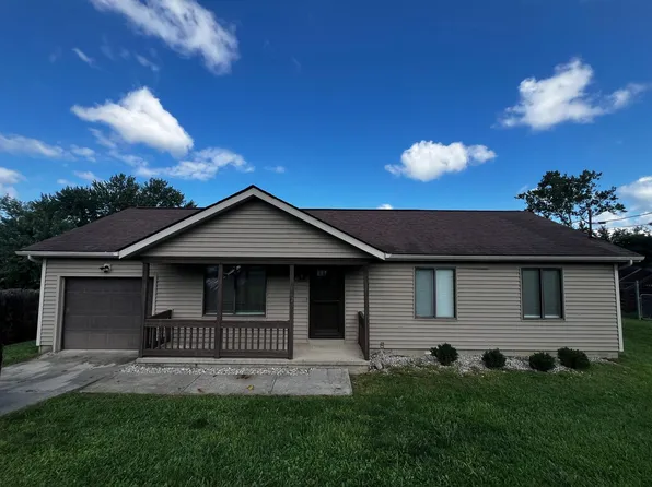 162 E Hillview Dr, Morgantown, WV 26508
