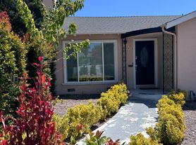 408 California St, Santa Cruz, CA