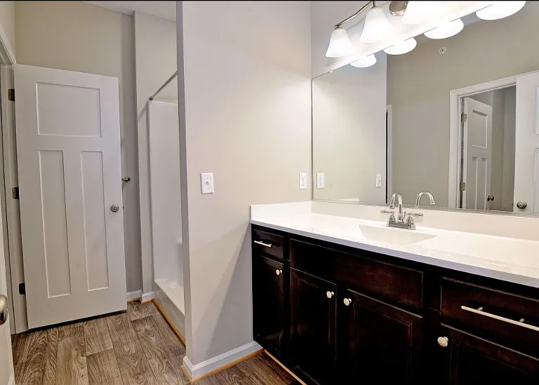 908 Kathy Ann Way — Photo 13