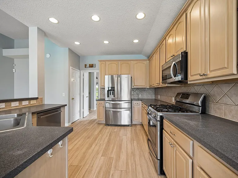 1314 Deerbrook Dr — Photo 10