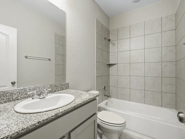 7422 French Quarter Ct — Photo 16