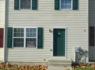 83 Currituck Ct, Bunker Hill, WV 25413