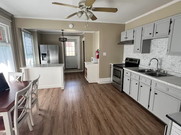 840 W Walnut St #1, Allentown, PA 18102