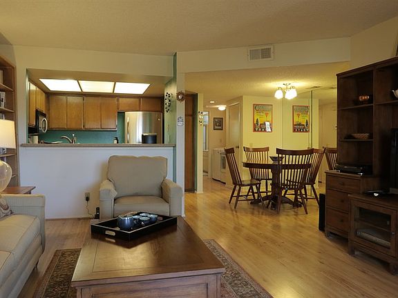 4th image of 1576 Charterwood Ct