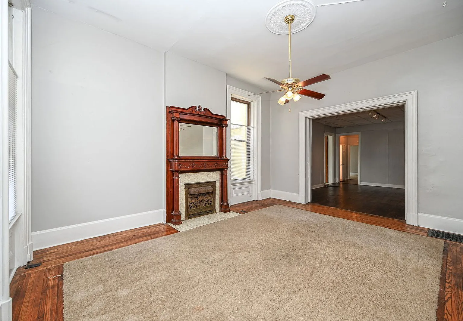 3 bed, 1.0 bath, $2,695 — Photo 2