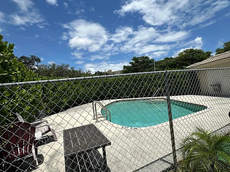 4460 Crystal Lake Dr — Photo 31