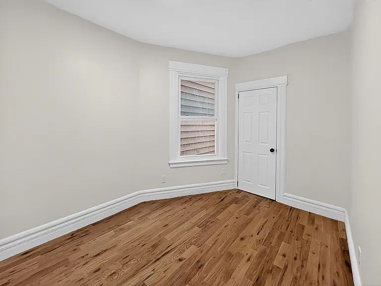 345 Walnut St #1R — Photo 27