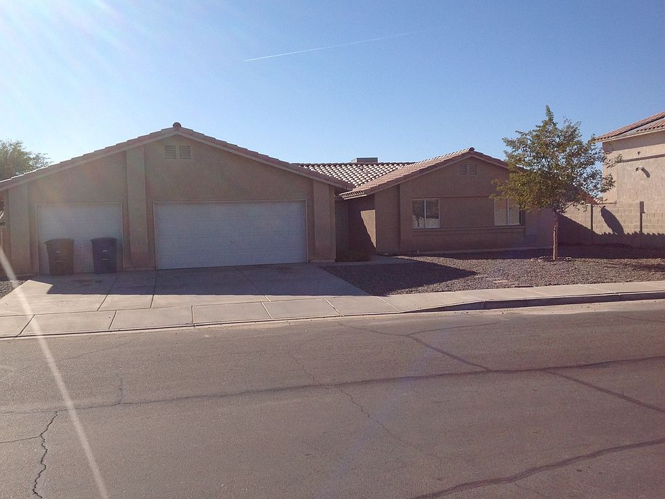 1st image of 6215 S 41st St