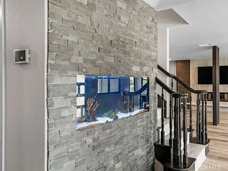 24050 Canyon Lake Dr N — Photo 16