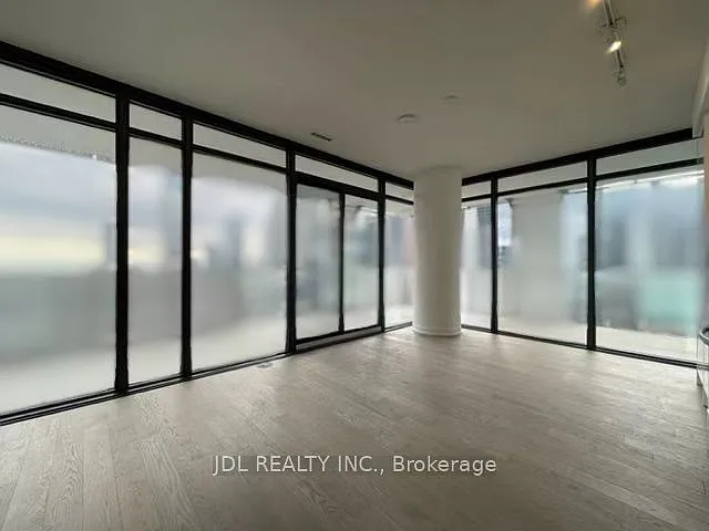 25 Richmond St E #1505 — Photo 2
