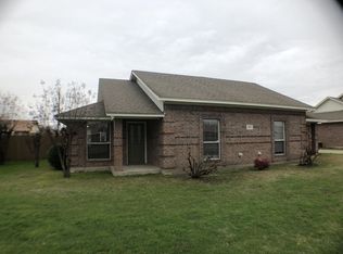 1050 Winscott Rd APT B, Benbrook, TX 76126